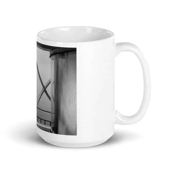 white glossy mug white 15 oz handle on right 68272fe4e1348.jpg